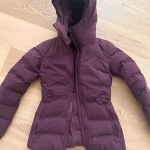 Lululemon size 4 winter jacket